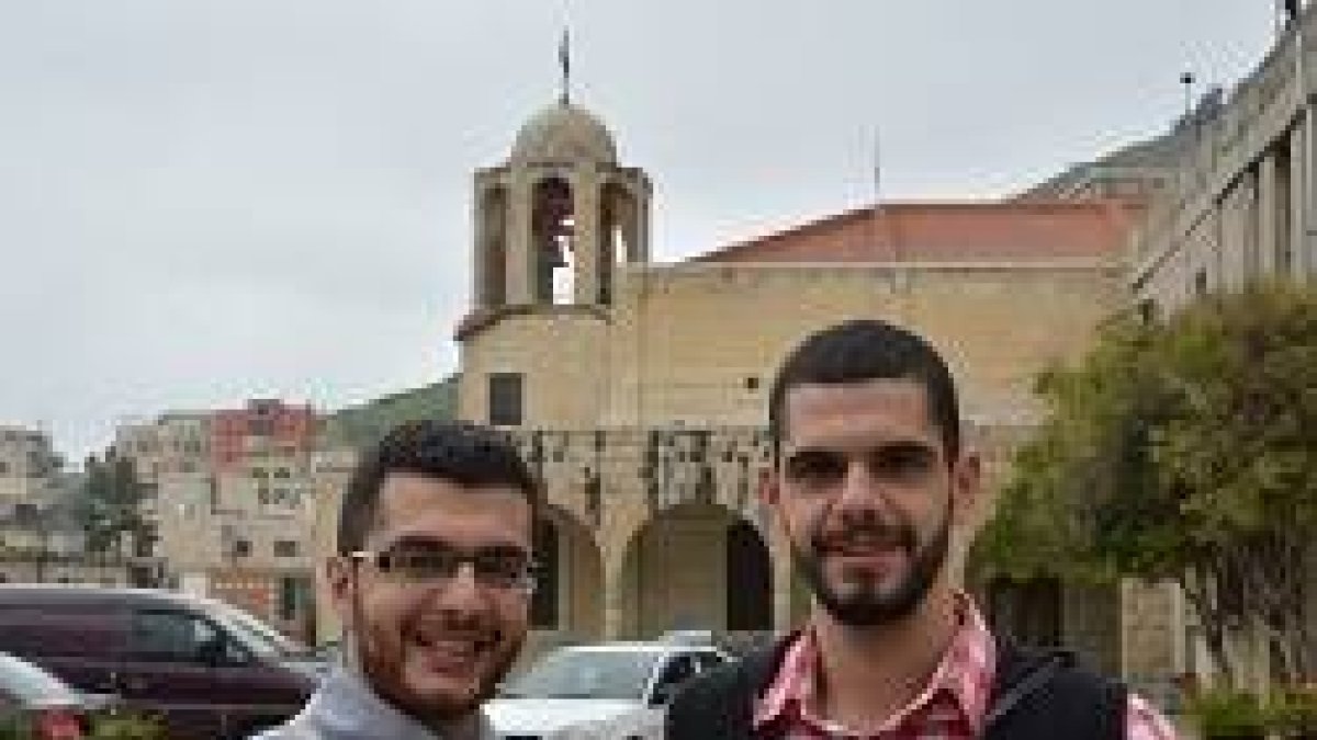 los hermanos Mallouhi son católicos sirios que no quieren dejar su tierra y con su formación ayudar a que el país salga adelante / ACN