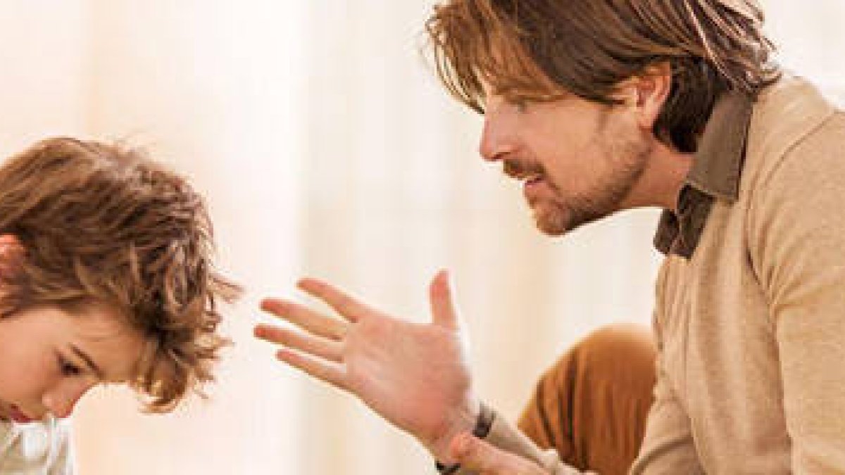 7 tipos de padres tóxicos, qué son y cómo afectan al desarrollo sano de los menores: ¡Detéctalos!