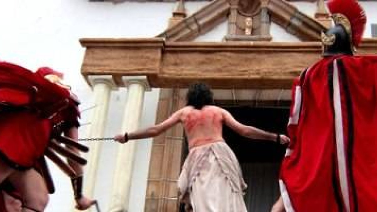 Los acontecimientos de la Pasión, traumáticos y dolorosos, se esculpieron en la memoria de los testigos con detalles