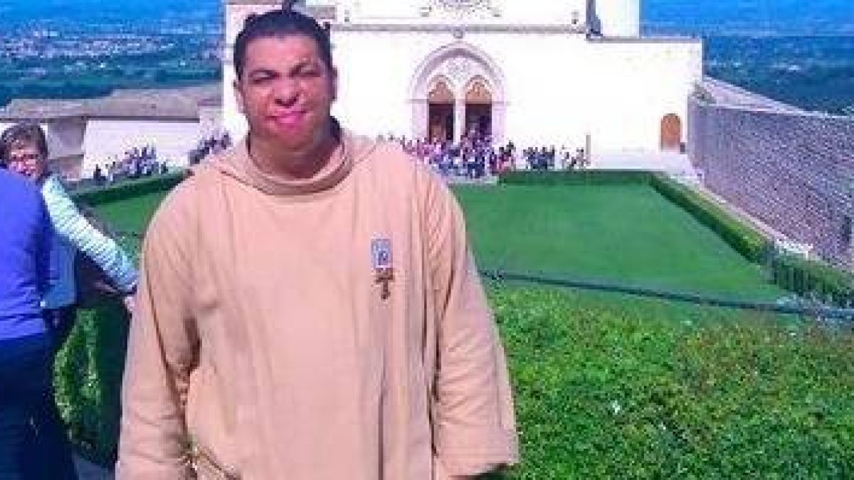 Fray Juan no guarda ningún resentimiento por todo lo que ha pasado en su vida sino agradecimiento a Dios