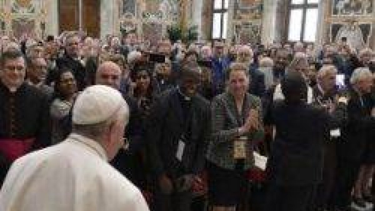 El Papa recibió a la Academia Pontificia de la Vida, que está reflexionando sobre Roboética