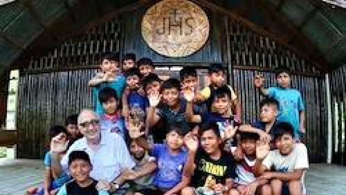 El misionero español Carlos Riudavets fue asesinado en agosto en la selva peruana, donde llevaba 38 años entregado a la educación.