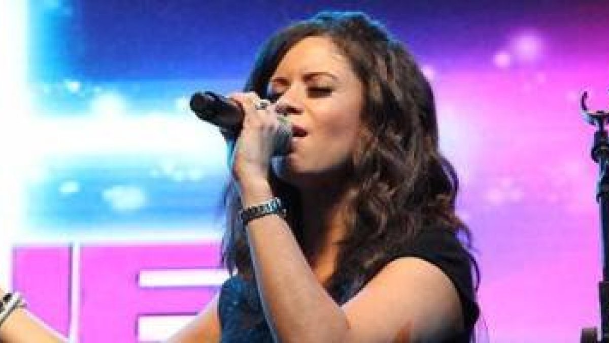 Kairy Marquez, dominicana afincada en Atlanta, se va consolidando en la música católica hispana y acude la Laudato Si de Almería del 15 al 18 de agosto