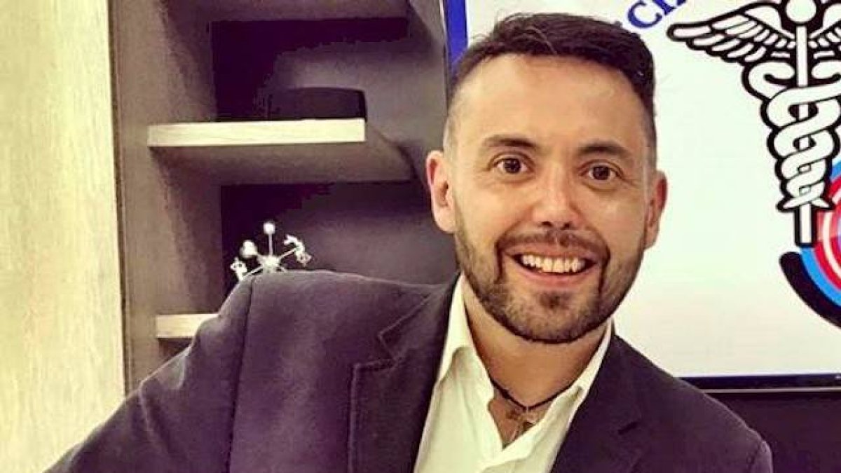 Mauricio Clark está siendo atacado por el  lobby gay y el «establishment» mediático por proclamar su abandono de la vida homosexual.