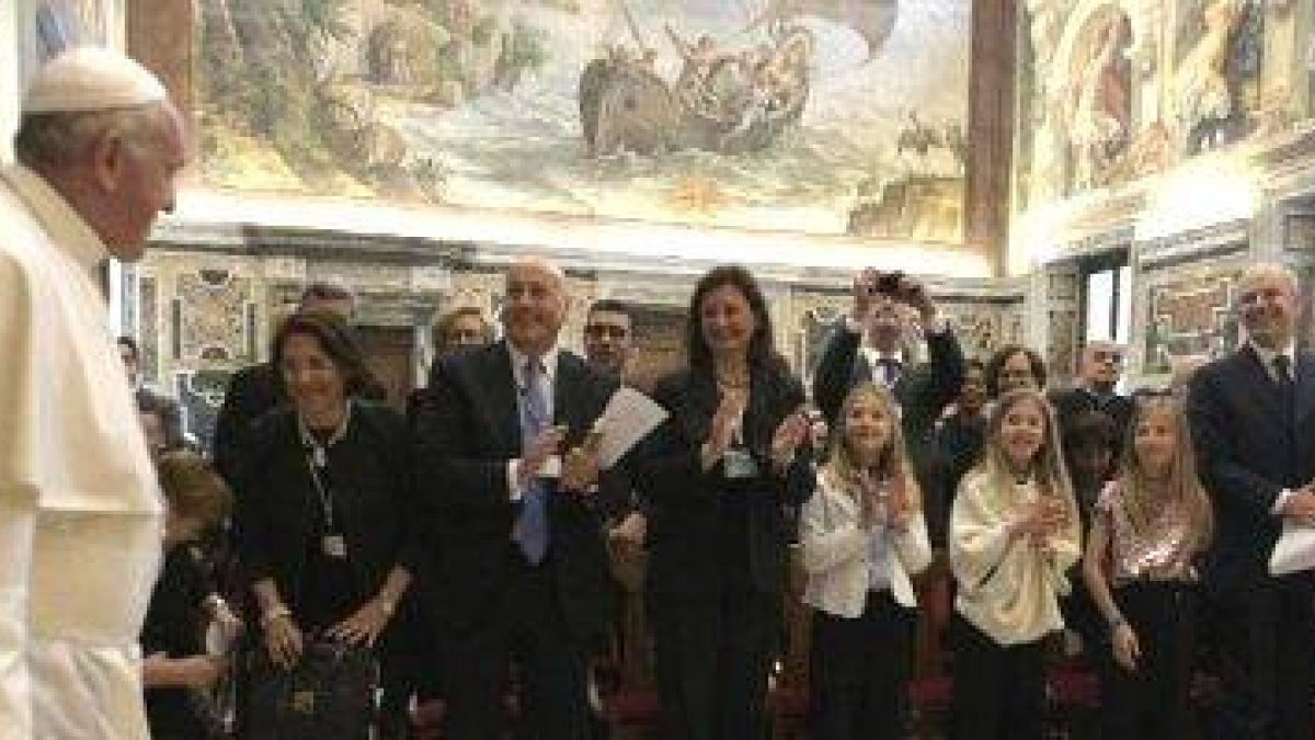 El Papa Francisco ha pedido acoger a los bebés enfermos con medicina fetal y perinatal, y no matarlos con el aborto