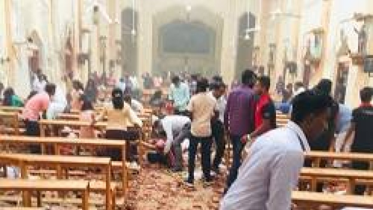 Así quedó una de las iglesias atacadas el pasado Domingo de Resurrección en Sri Lanka