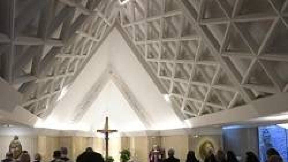 El Papa celebró misa como cada mañana en la Casa Santa Marta / Vatican Media