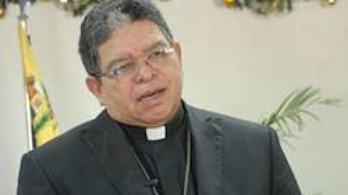 Monseñor Azuaje recuerda que hay 4 millones de venezolanos que han tenido que escapar del país por la falta de libertad y de medios de subsistencia.