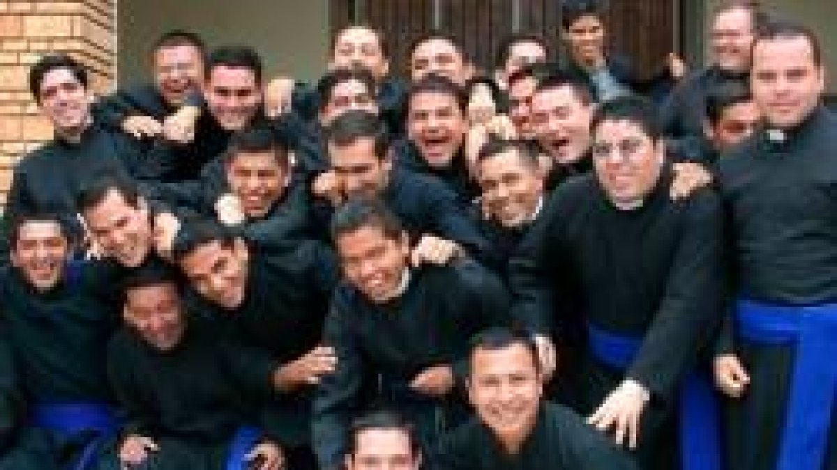 Seminaristas mexicanos... a cada pastor le tocará una gran cantidad de ovejas (unas 4.500)... y competir cada uno con 3 pastores protestantes