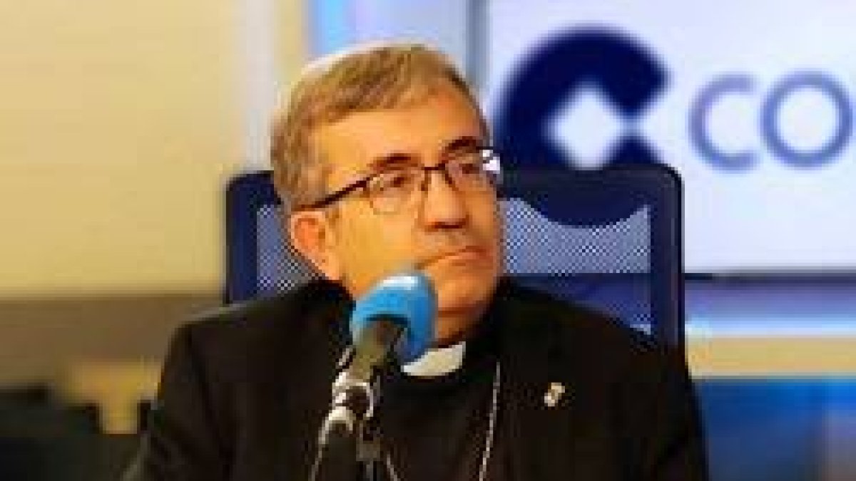 Luis Argüello es obispo auxiliar de Valladolid y secretario general de la Conferencia Episcopal Española