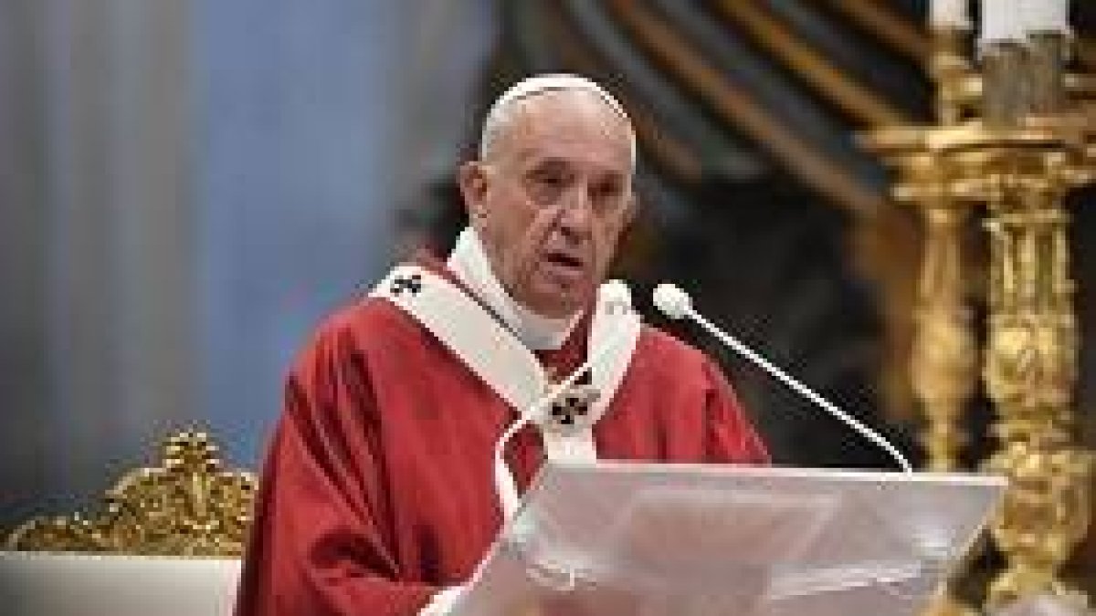 El Papa recordó la forma en la  que San Pedro y San Pablos fueron 