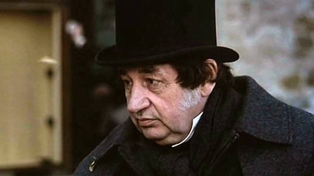 Philippe Noiret interpretó a Gioachino Rossini anciano en el biopic «¡Rossini! ¡Rossini!» (1991) de Mario Monicelli.