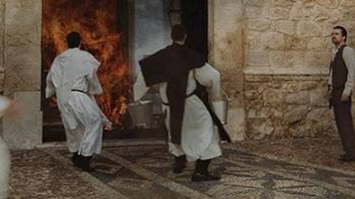 Un fotograma de la película de Oscar Parra sobre los mártires dominicos de Almagro, Bajo Un Manto de Estrellas
