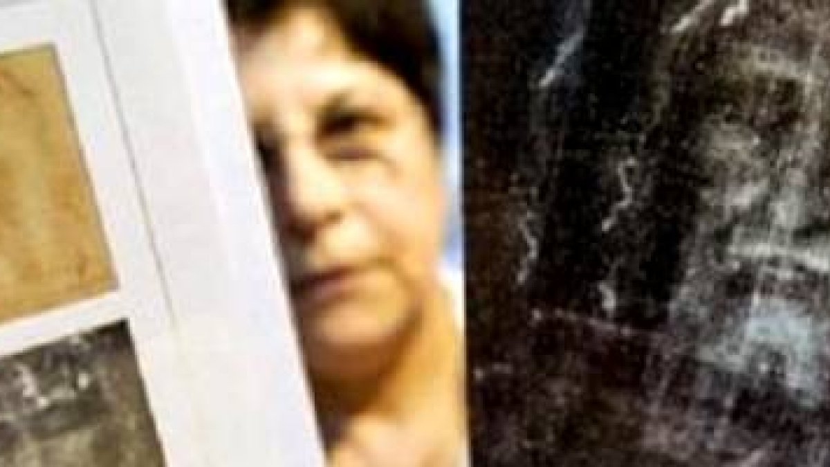 La imagen de la Sábana Santa suscita muchas  preguntas... la primera es ¿la tela es del siglo I, de la época de Jesús, o es de la Edad Media?