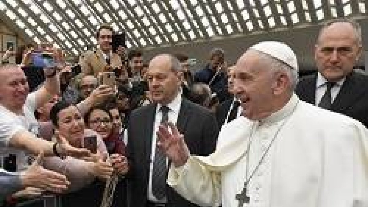 El Papa recordó a los náufragos de hoy al recordar a San Pablo en sus viajes / Vatican Media