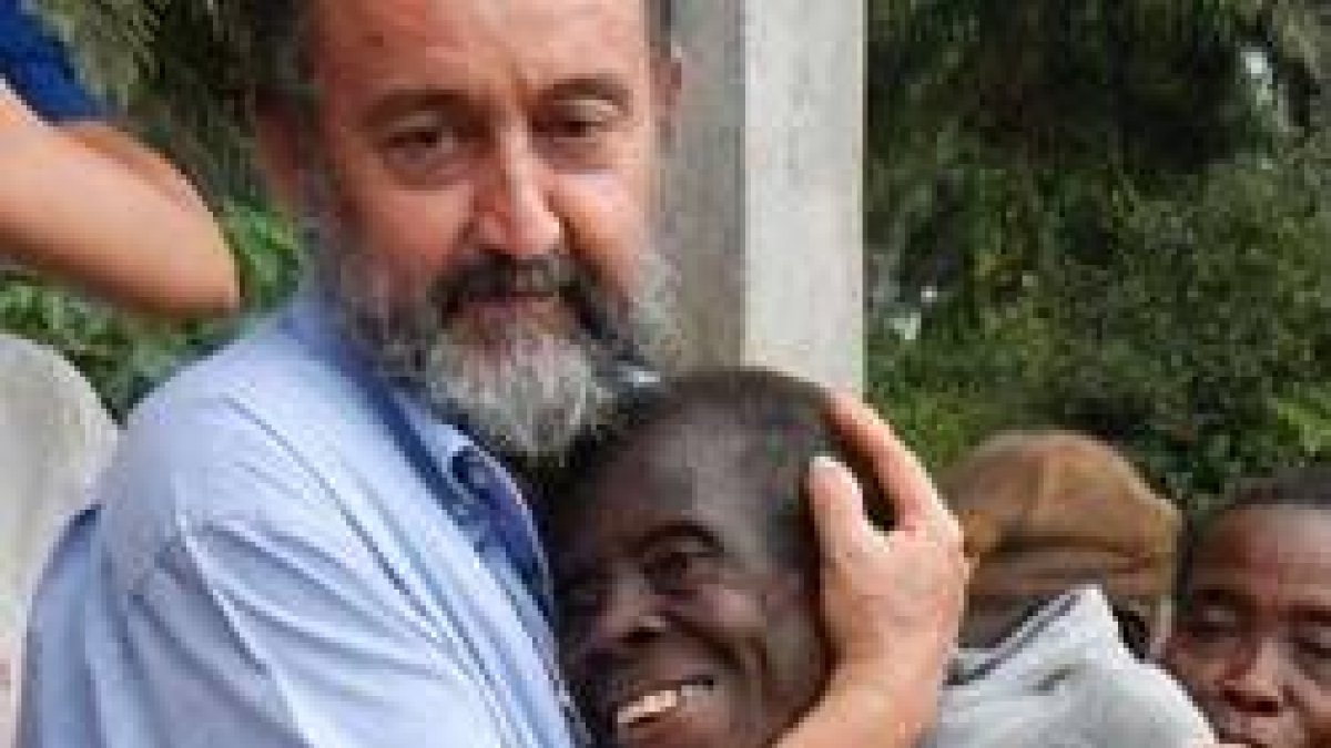 El obispo Aguirre llegó como misionero a República Centroafricana hace 40 años