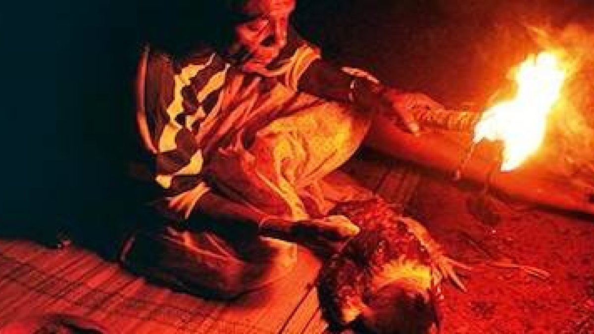 La magia negra, muy vinculada a rituales animistas africanos, es una vía importante de actuación del demonio.