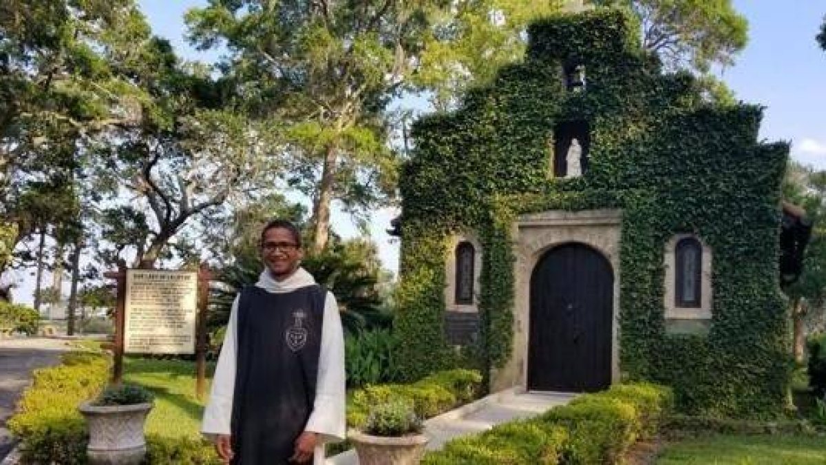 Carlos Manuel Sosa, sacerdote de República Dominicana, es el rector del santuario de La Leche