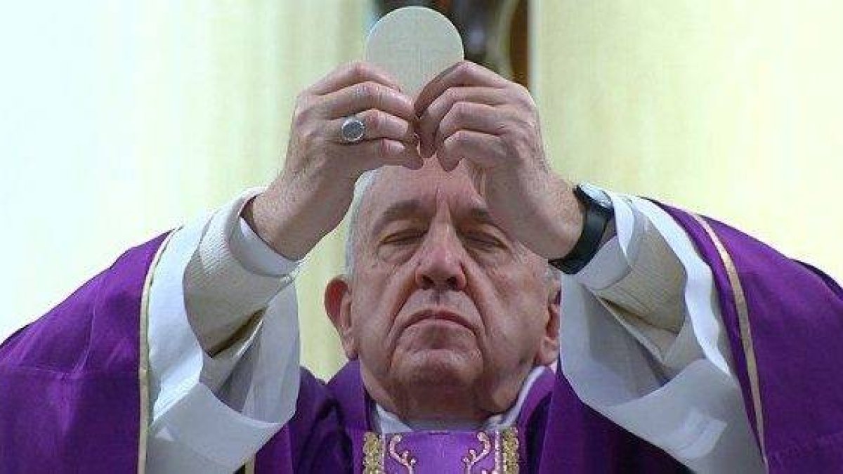 Francisco, en su segunda misa sin feligreses a causa de las normas contra el coronavirus