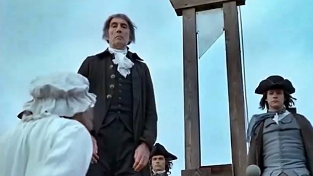 La ejecución de la reina María Antonieta, en «La Revolución Francesa» o «Historia de una revolución», película de 1989 dirigida por Robert Enrico y Richard T. Heffron, emitida también en versión larga como serie de televisión