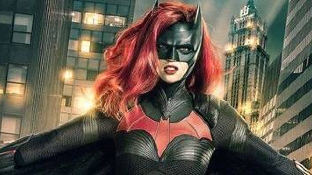 Batwoman es la nueva teleserie de DC, presumiendo de protagonista orgullosamente lesbiana