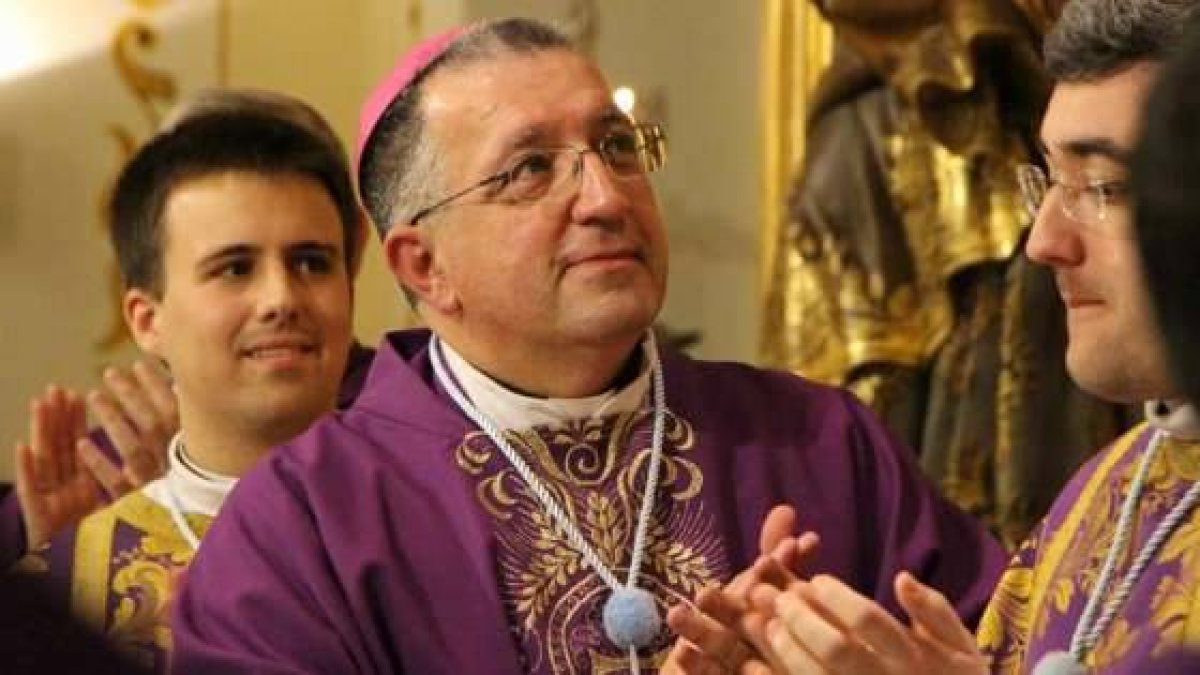 Ginés García Beltrán, el obispo de Getafe, anima a sustituir el temor por la caridad y la oración, sin dejar de obedecer a las autoridades sanitarias