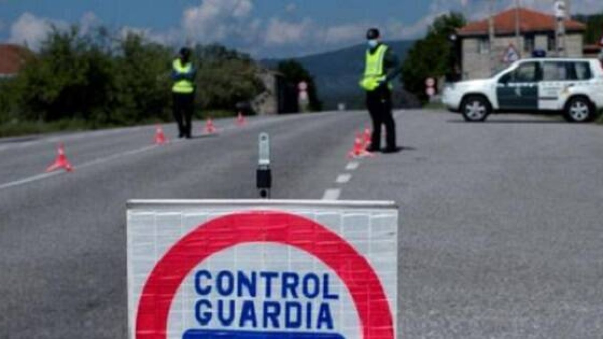 Las multas a quien acude al culto religioso en España no son legales ni con el estado de alarma - sólo se justifican en aglomeraciones
