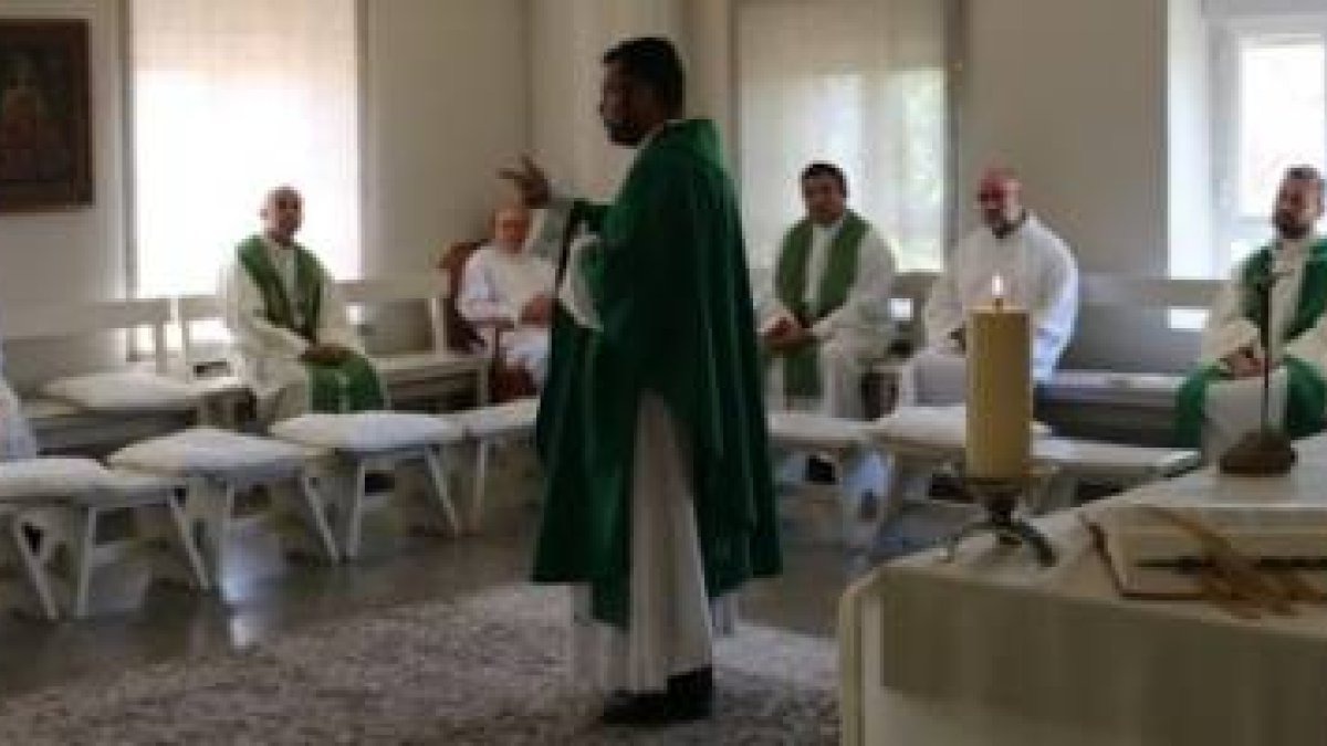 Uno de los encuentros de Pastores Gregis - el curso ayuda a los sacerdotes a salir de su aislamiento para ser más fecundos para Dios