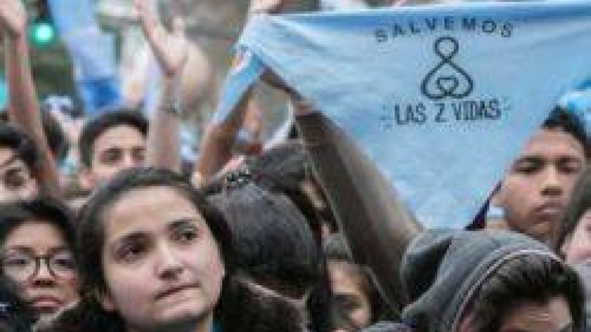 La comunidad provida en Argentina ha demostrado gran capacidad de movilización con el lema Salvemos Las Dos Vidas
