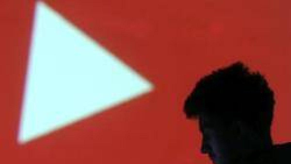 LaContra.TV es un canal que critica la ideología de género, el feminismo radical y otras ideologías anti-familia que ha sido censurado -cerrado- por YouTube tras 3 años y cientos de vídeos