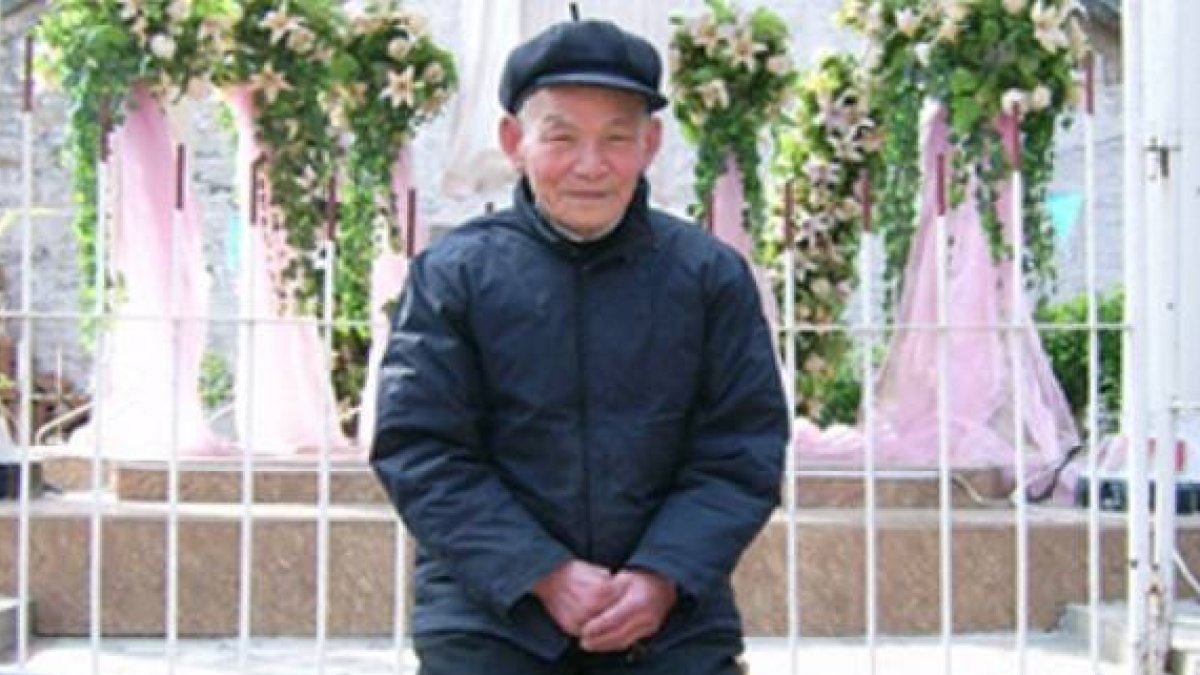 Monseñor Zhu es el paciente más anciano hasta la fecha que ha logrado curarse tras infectarse del coronavirus