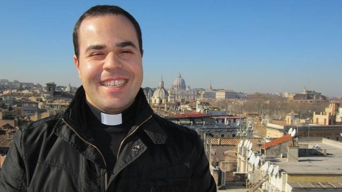 Cristian Galluccio es un joven novicio de 29 años de la Congregación del Oratorio de San Felipe Neri