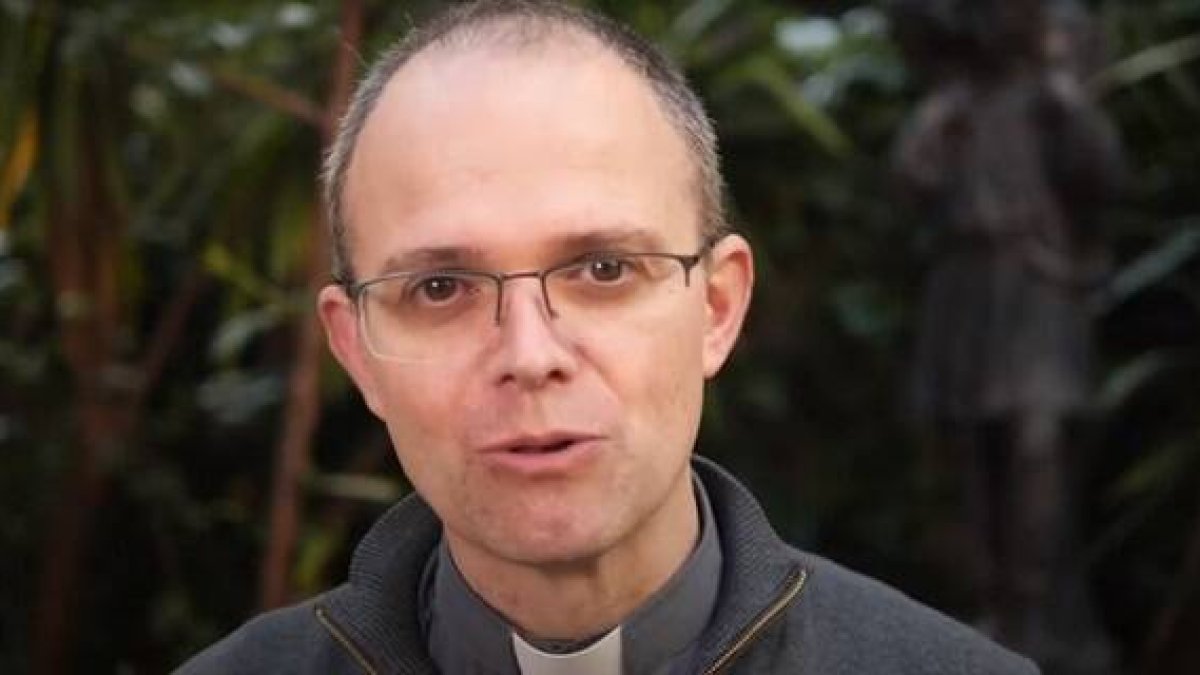 Mosén Bruno Bérchez es párroco en Barcelona y además experto en métodos de evangelización