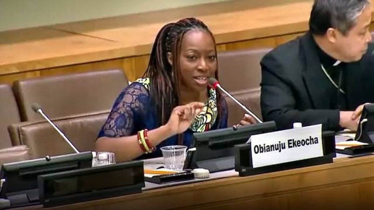 Obianuju Ekeocha defiende a las mujeres africanas de los ataques de las organizaciones mundialistas a sus convicciones, sus valores y su misma salud e integridad física.