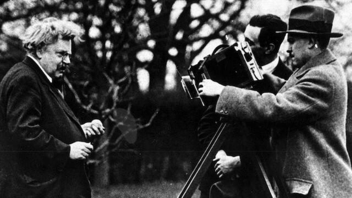 Una fotografía de lo que está mal en el mundo puede ser... un autorretrato. Una reflexión de Joseph Pearce sobre una de las obras más contundentes de G.K. Chesterton.