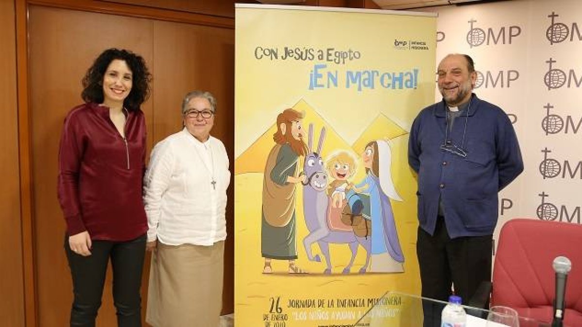 De izquierda a derecha, Montserrat Prada, Expedita Pérez y José María Calderón, durante la presentación de la jornada de Infancia Misionera