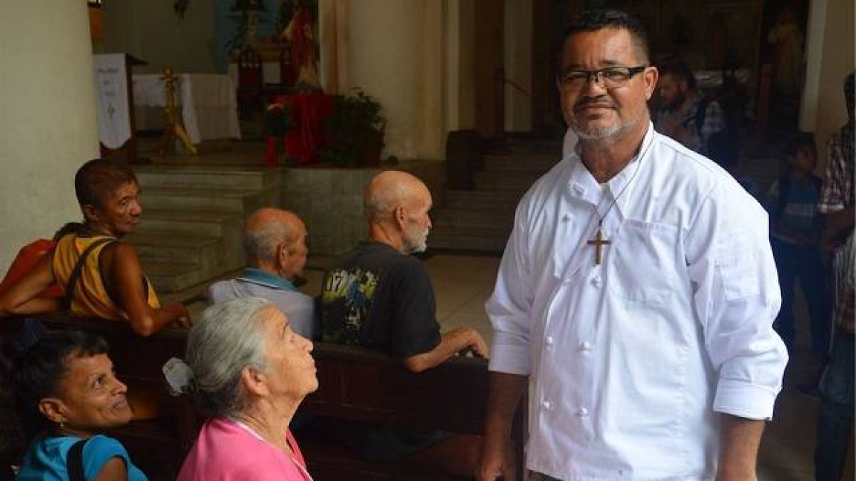 Tony se ha volcado con los más necesitados y es un ejemplo de como los católicos se están volcando en esta crisis / ACN