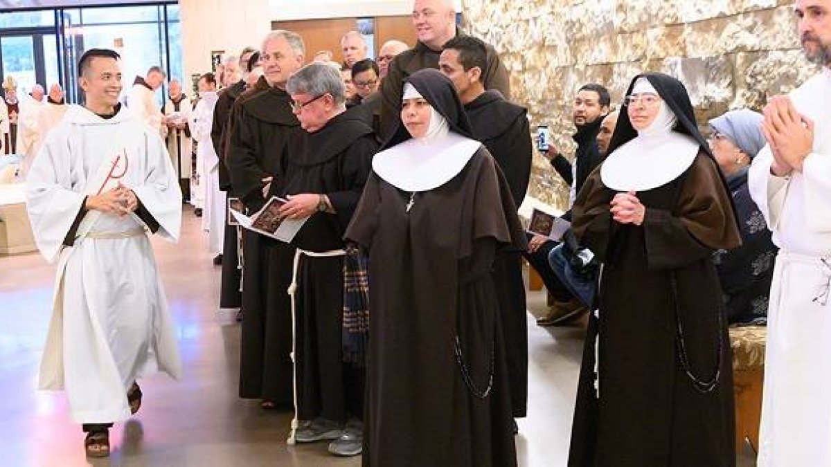 El hermano Sam, justo antes de su ordenación sacerdotal en California / The Sun Catholic