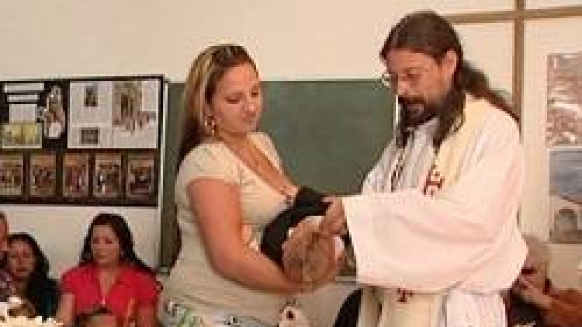 El sacerdote Agustín Rodríguez Teso es el párroco de la iglesia de Santo Domingo de la Calzada