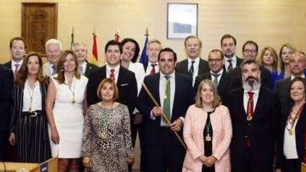 En el Ayuntamiento de Boadilla nadie votó en contra de la instalación de una imagen del Sagrado Corazón