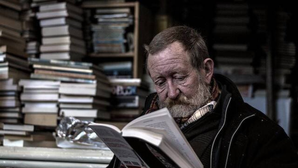 Una buena selección de lecturas predispone la mente y el corazón, la inteligencia y la voluntad, para comprender la Verdad, querer el Bien y apreciar la Belleza.