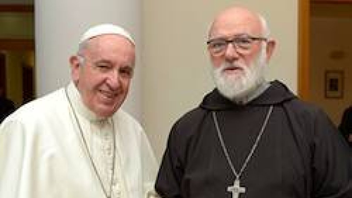 Celestino Aós ya era administrador apostólico de Santiago, ahora Francisco le confirma como arzobispo de la diócesis.