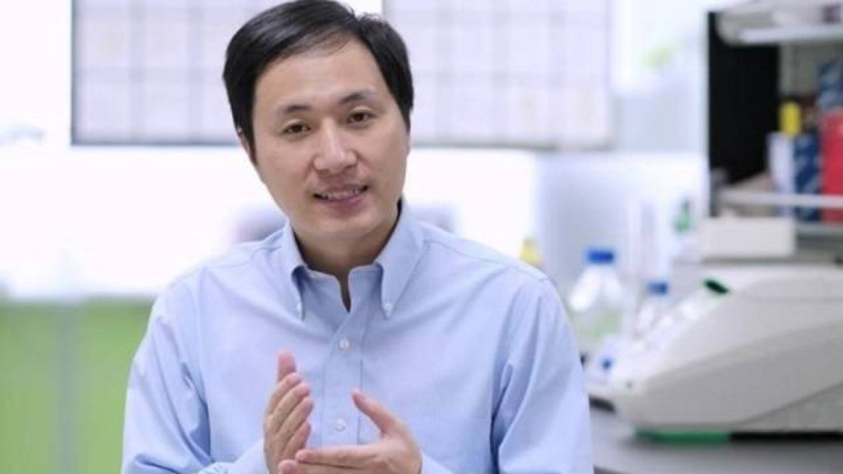 He Jiankui deberá cumplir tres años de cárcel y pagar una importante multa