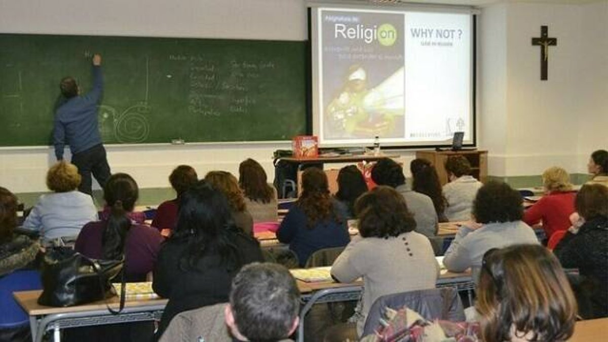 En España más del 60% de los alumnos cursa la asignatura de Religión