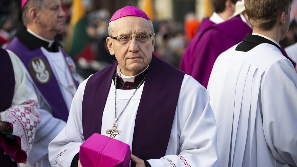 Tadeusz Kondrusiewicz, arzobispo de Minsk y presidente del Episcopado, no puede entrar a Bielorrusia