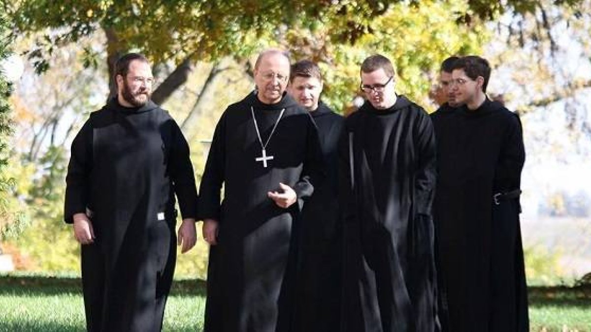 Hay elementos de la vida monástica que pueden ser adaptados para todos los cristianos y repercutir en su relación con Dios