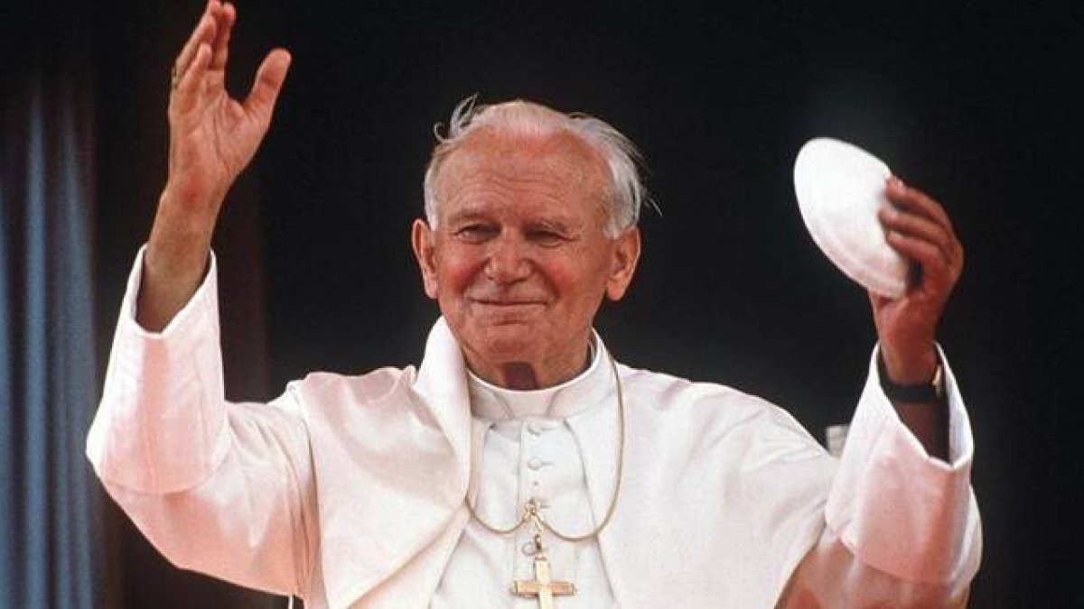 Juan Pablo II ha sido uno de los papas más carismáticos y justo este lunes se cumplen 100 años de su nacimiento.