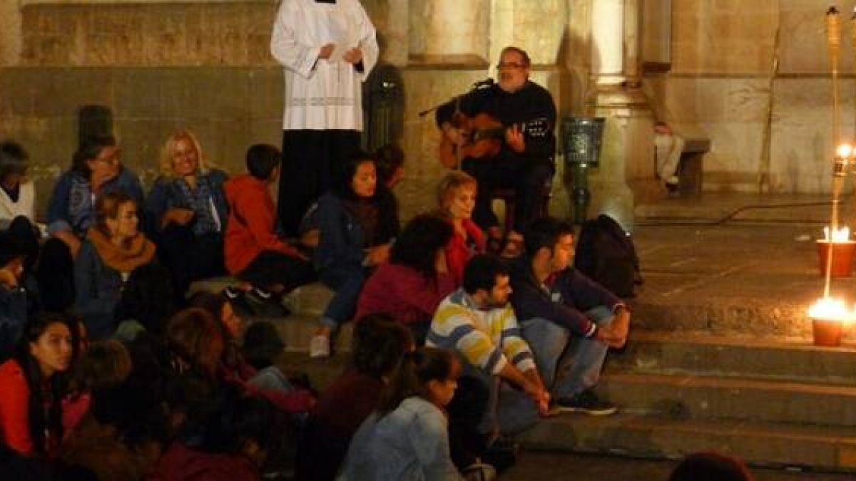 Gonzalo Mazarrasa lleva tres años como sacerdote en Asturias, aunque es diocesano de Toledo.