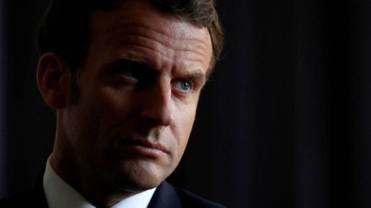 Macron, el presidente francés, se extralimitó con su norma ilegal y arbitraria que impedía el culto a grupos de más de 30 personas