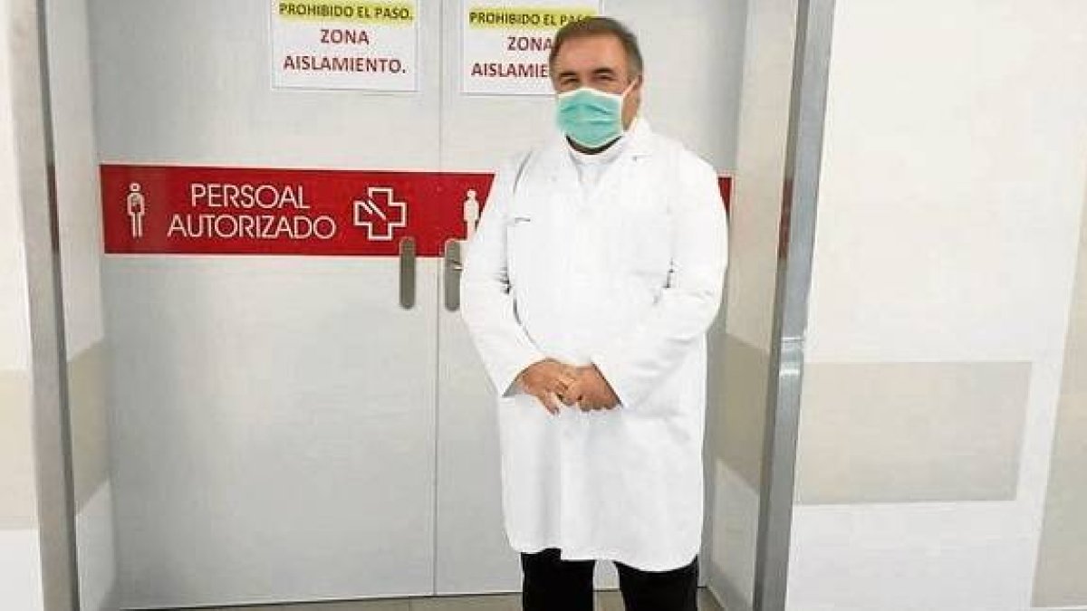 Benito Rodríguez ha decidido no salir del hospital y permanecer en él todo el tiempo para lo que se le necesite